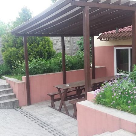 Vila Usadba V Lapenkah Grodno Exteriér fotografie