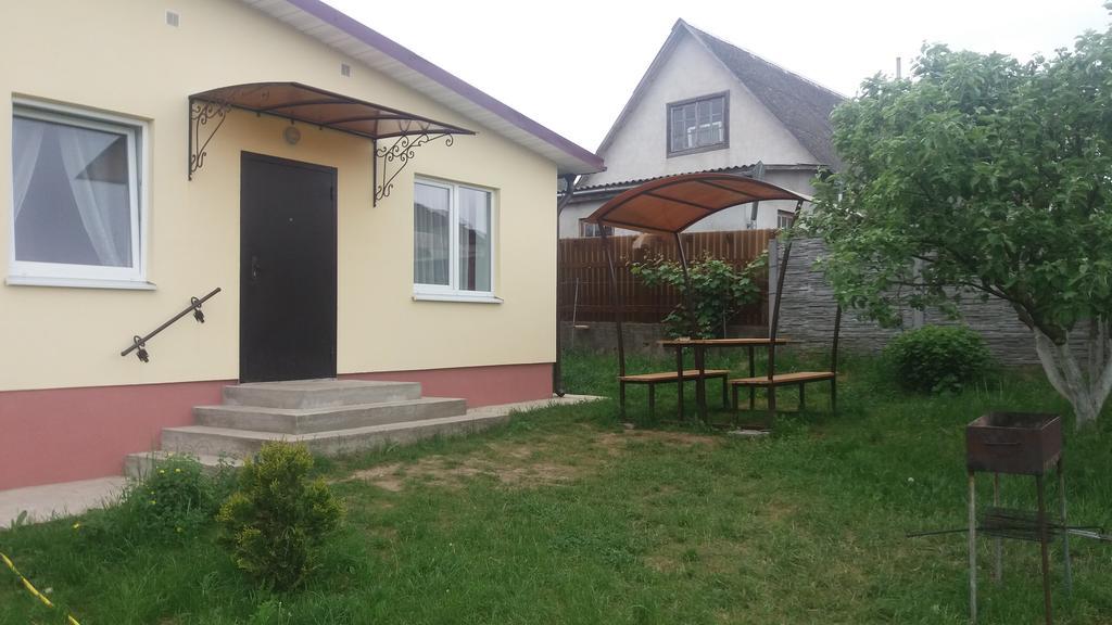 Vila Usadba V Lapenkah Grodno Exteriér fotografie
